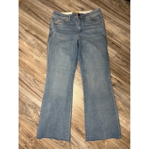 Democracy Denim - Democracy Ab Technology Flare Leg Jeans Light Wash Raw Hem Size 12